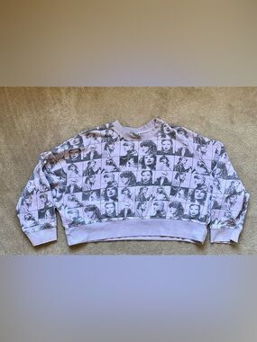 Taylor Swift The Eras Tour Cropped Sweatshirt M